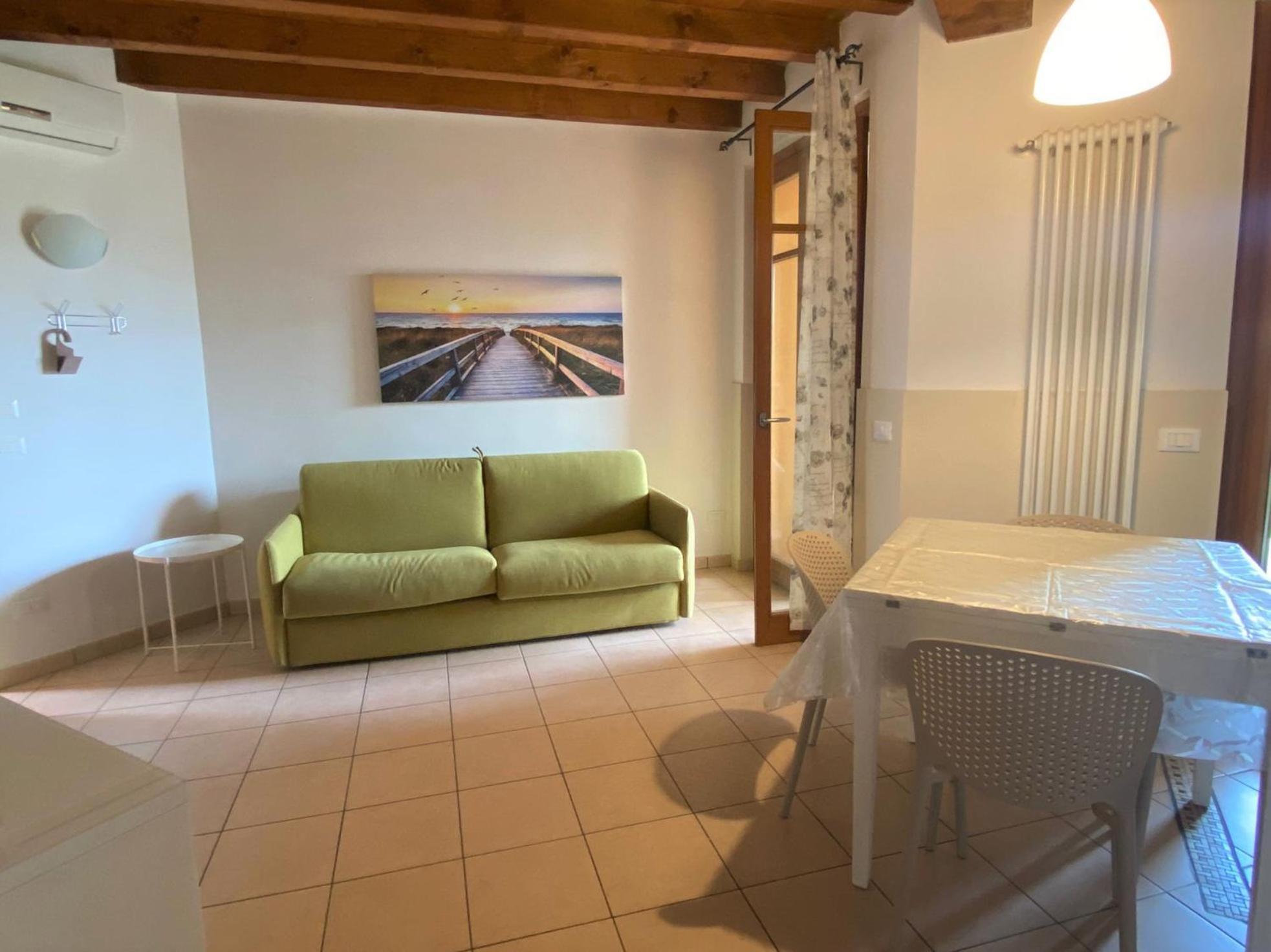 The Flowers - Apartments With Private Garden In Residence With Pool Manerba del Garda Extérieur photo